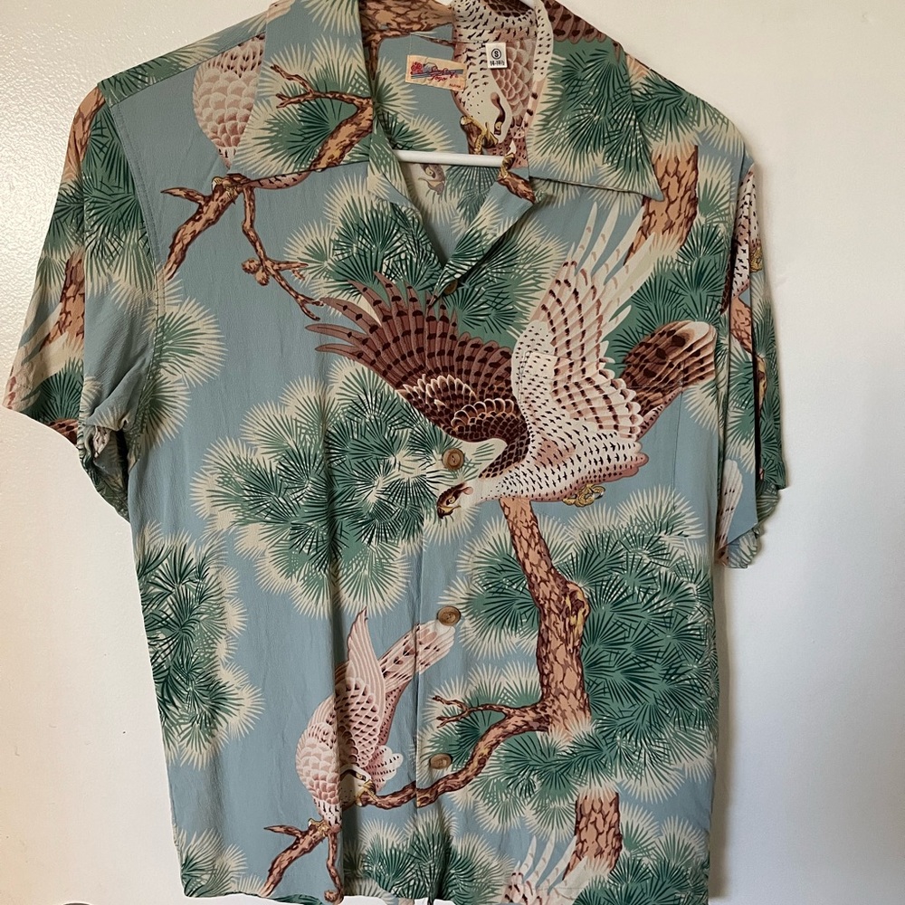 Sun Surf Men’s Aloha Shirt - Bird Print